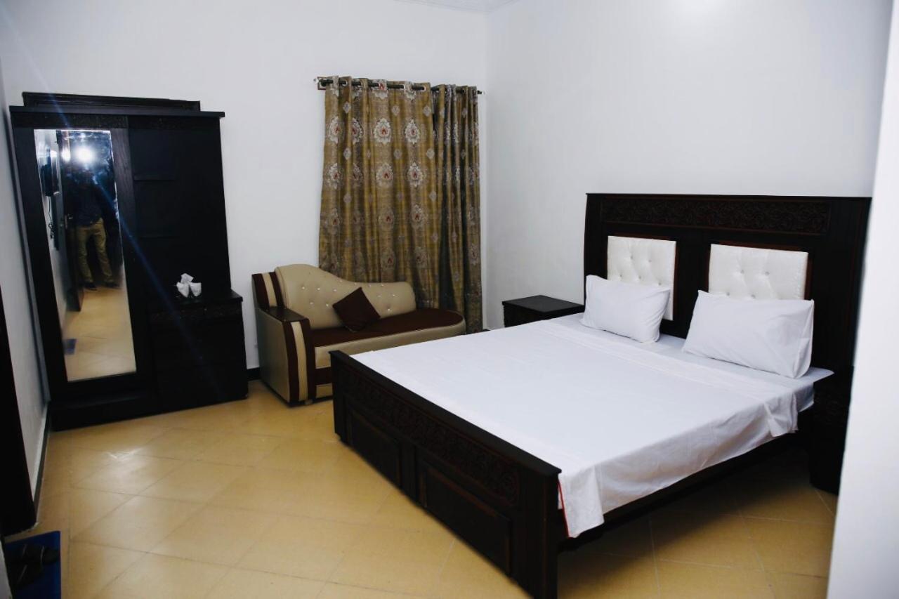 Lux Lounge Guest House اسلام اباد المظهر الخارجي الصورة