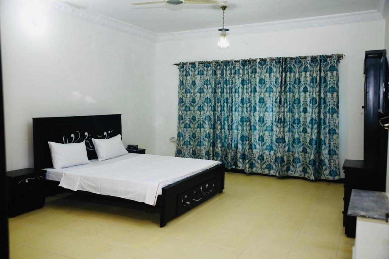 Lux Lounge Guest House اسلام اباد المظهر الخارجي الصورة