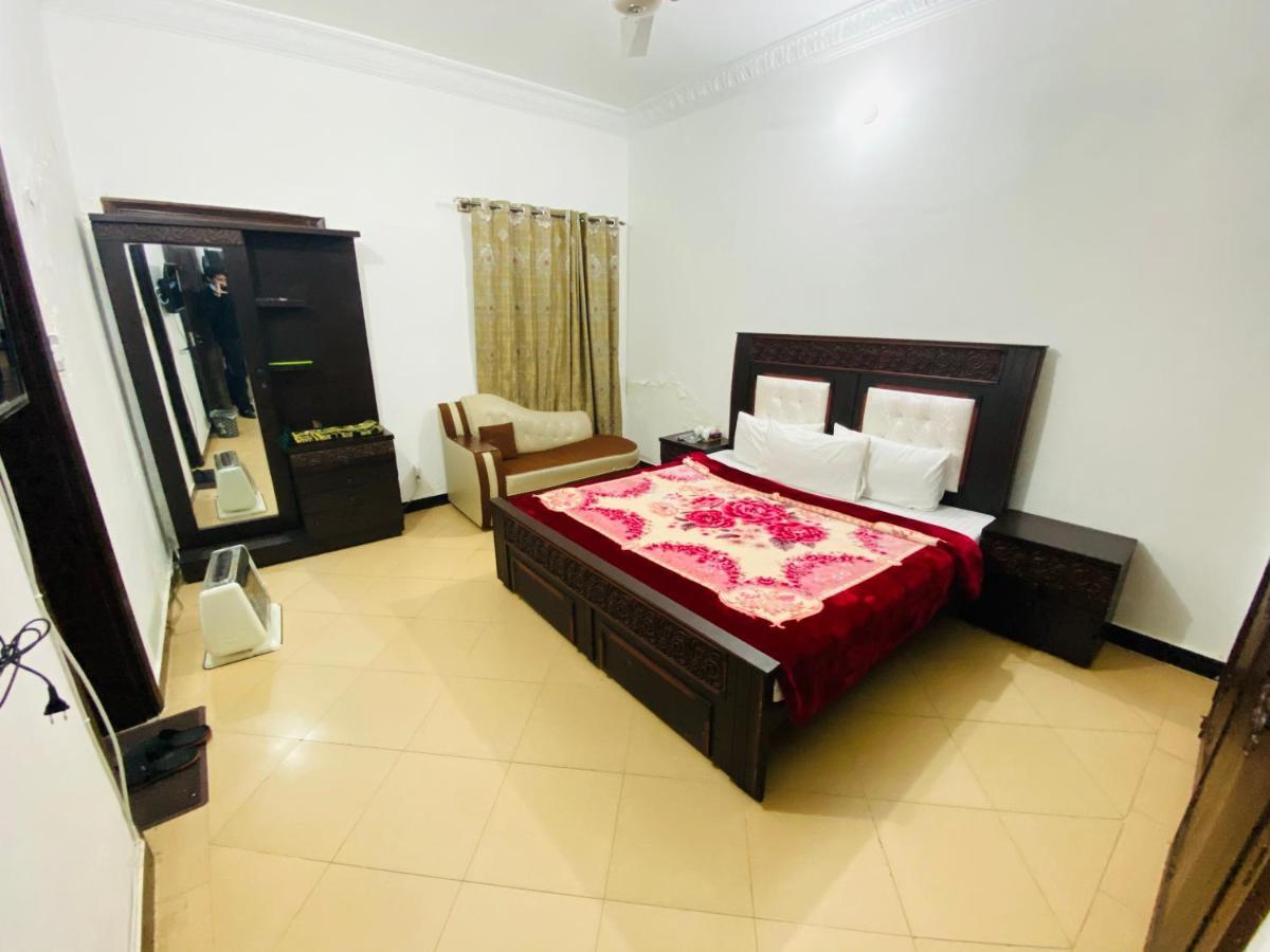 Lux Lounge Guest House اسلام اباد المظهر الخارجي الصورة