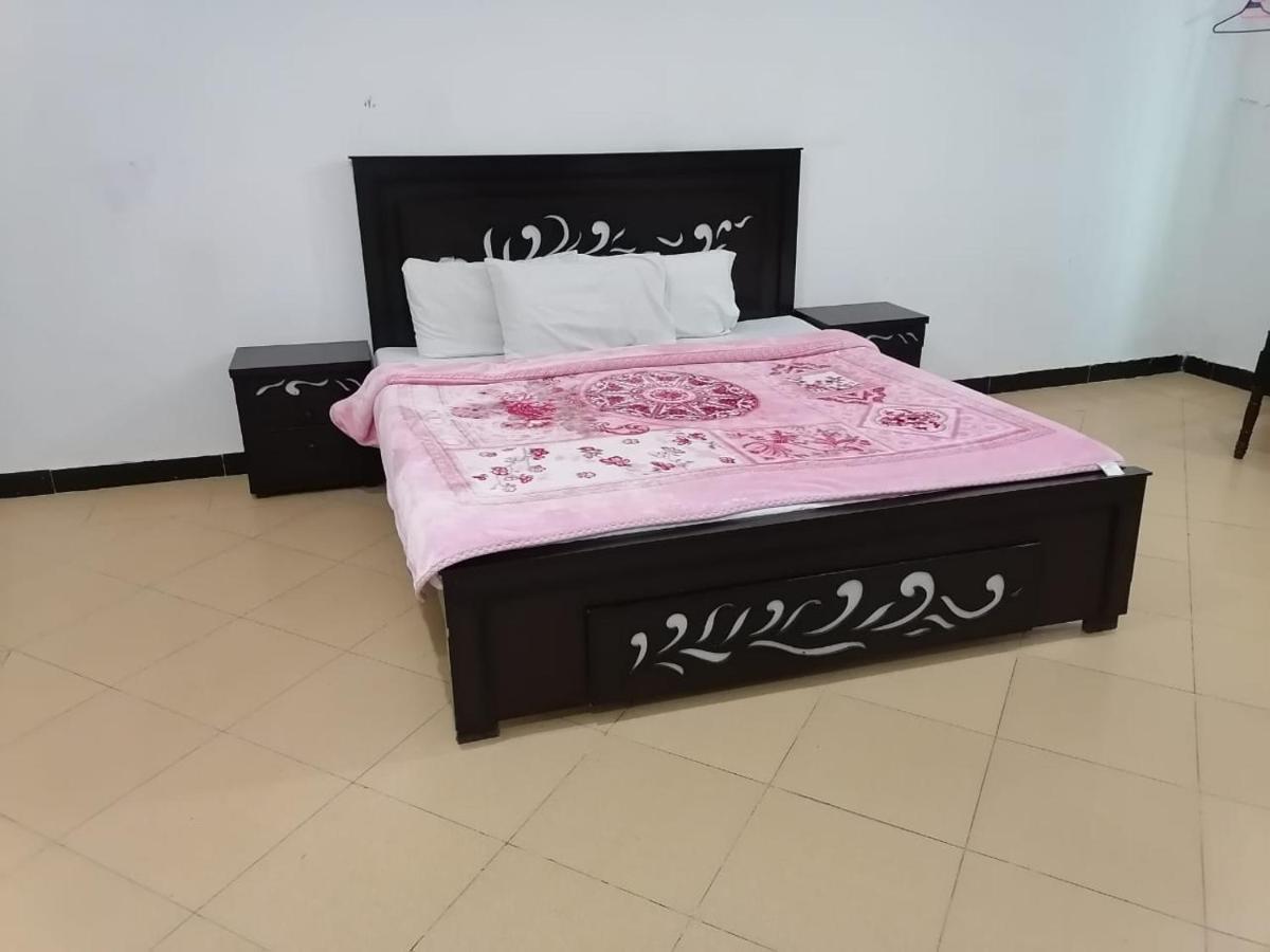 Lux Lounge Guest House اسلام اباد المظهر الخارجي الصورة