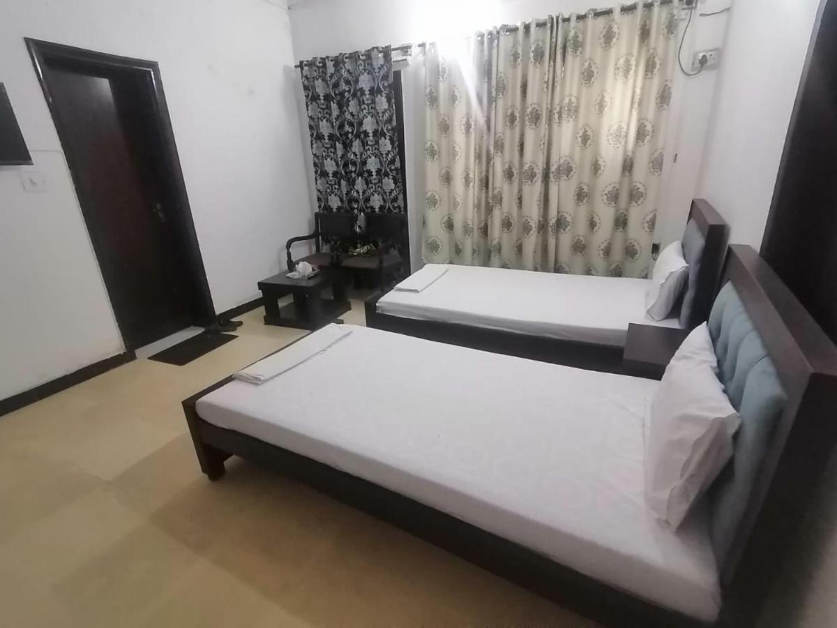 Lux Lounge Guest House اسلام اباد المظهر الخارجي الصورة