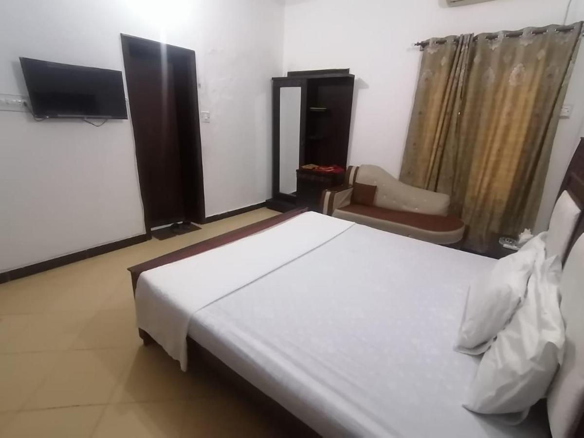 Lux Lounge Guest House اسلام اباد المظهر الخارجي الصورة