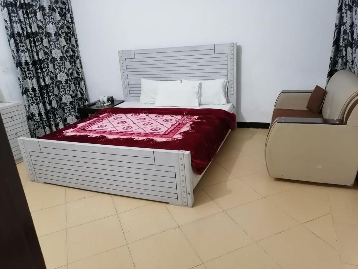 Lux Lounge Guest House اسلام اباد المظهر الخارجي الصورة