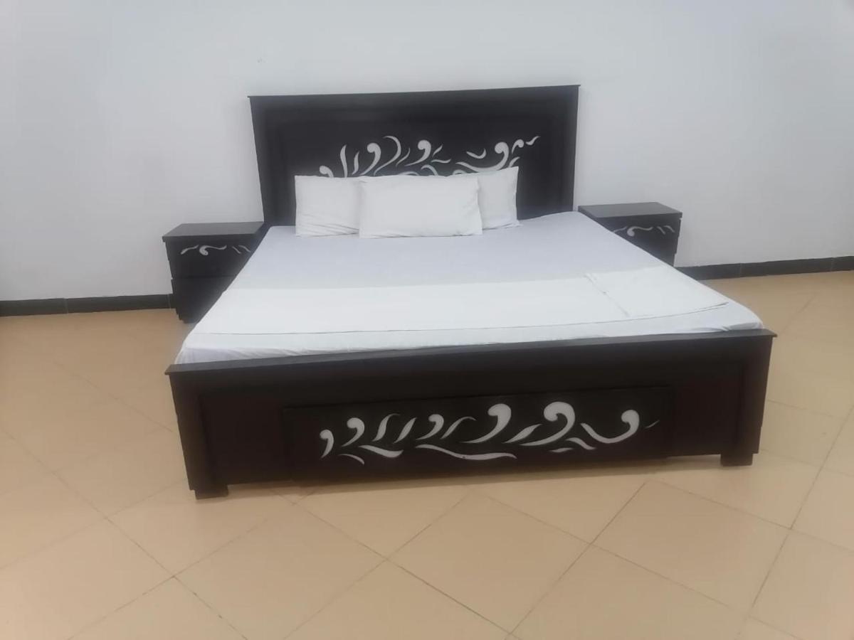 Lux Lounge Guest House اسلام اباد المظهر الخارجي الصورة