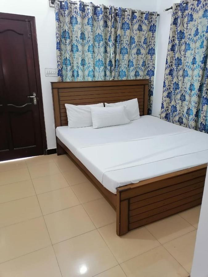 Lux Lounge Guest House اسلام اباد المظهر الخارجي الصورة